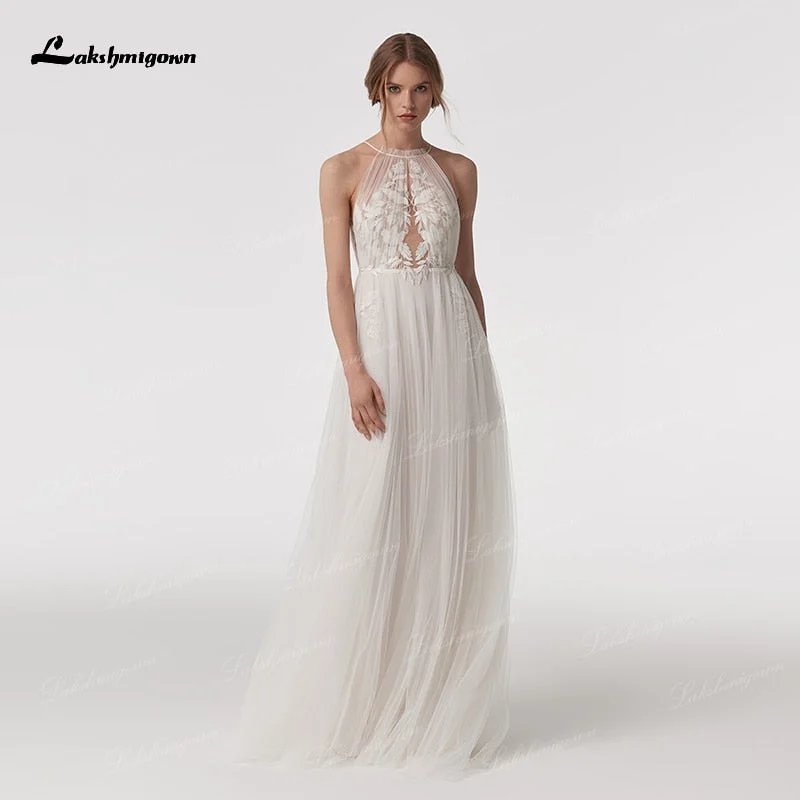 Timeless Elegance Roycebridal Vintage Halter Neck Boho Beach Wedding Dresses vestido de novia  Lace Bohemian A Line Soft Tulle Bridal Gown Sleeveless