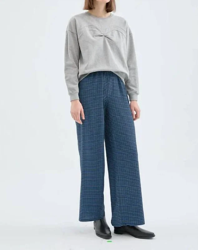 Seasonal Sale Checks Pants In Blue