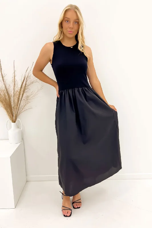 Timeless Elegance Redefined Kiho Maxi Dress Black