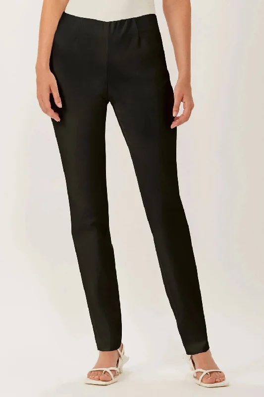 Get The Latest Trends Springfield Sim Leg Pant In Black