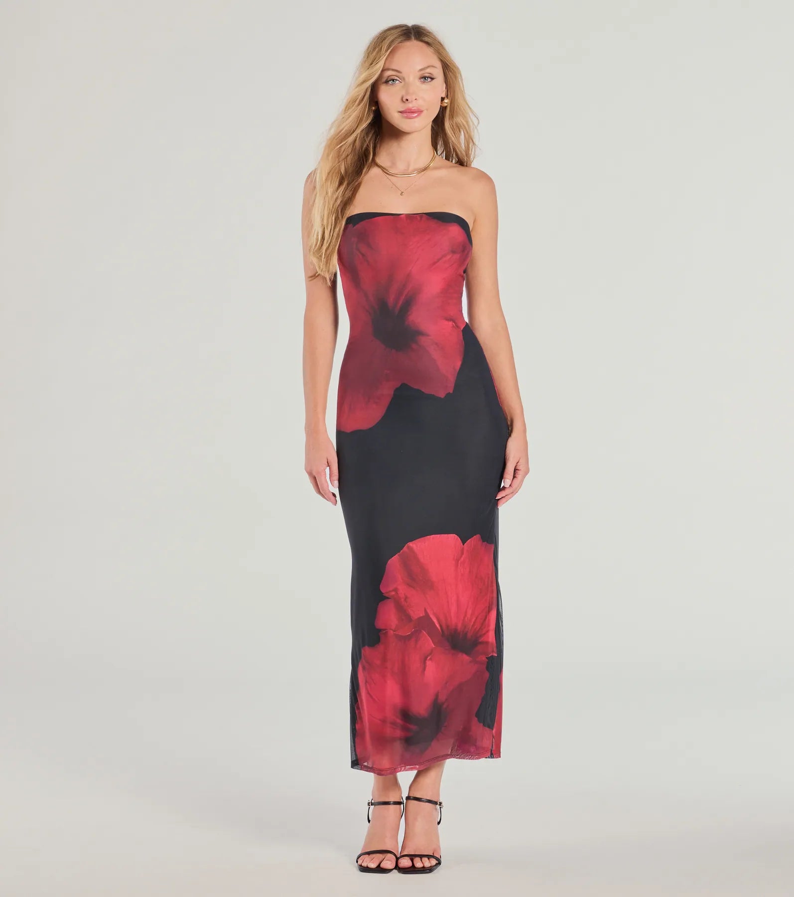 Style Breakthroughs Impressive Blossom Strapless Floral Maxi Dress