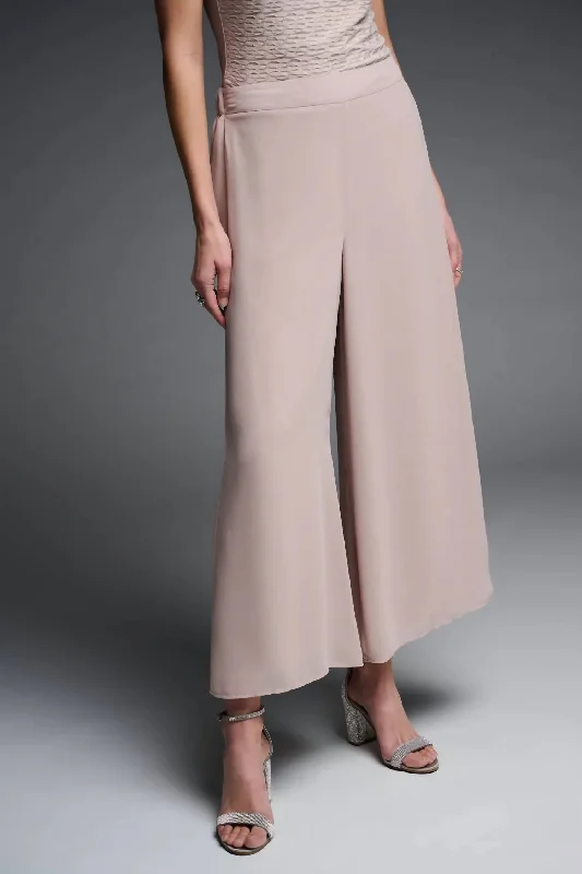 Must-Have Styles Women's Chiffon Pants In Sand