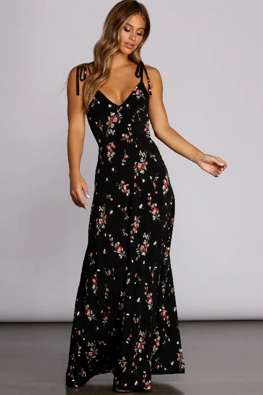 Fashion Forward Loving Knit In Florals Maxi Dress