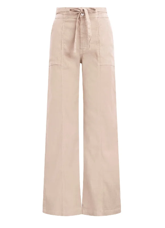 Travel Essentials Tie Waist Wide Leg Trouser In Barefoot