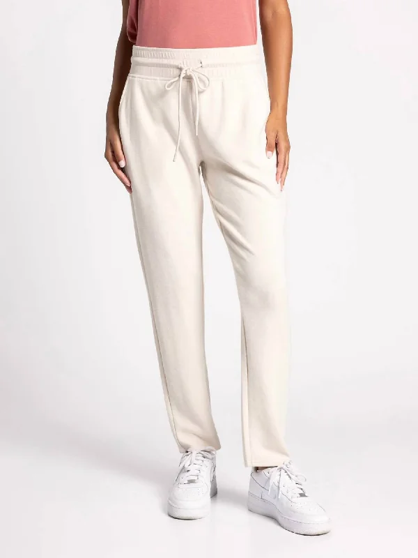 Limited Styles Field Pants In Dove