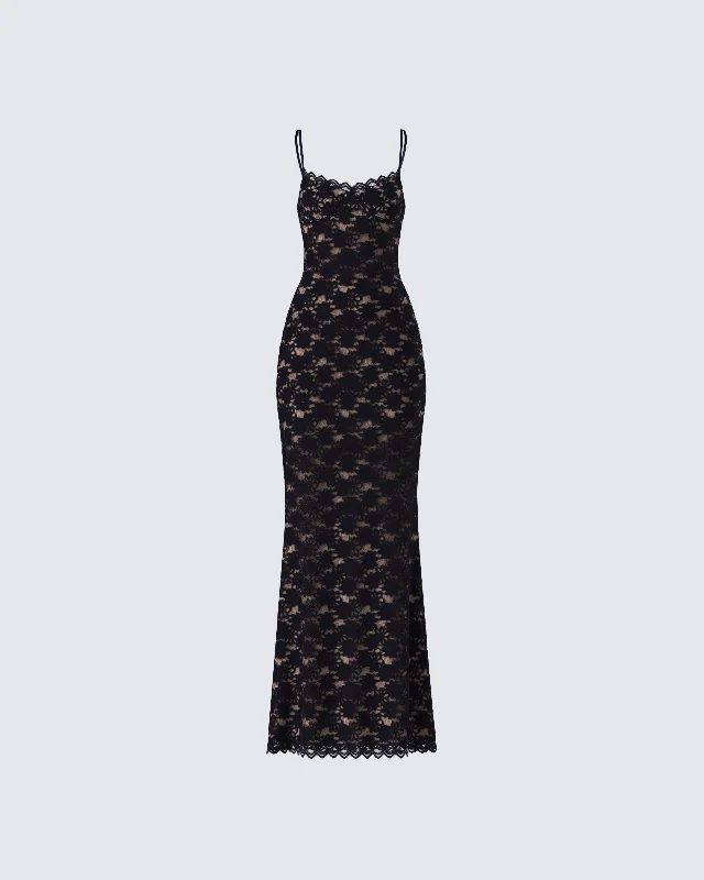 Chic Wardrobe Nevaeh Black Lace Maxi Dress