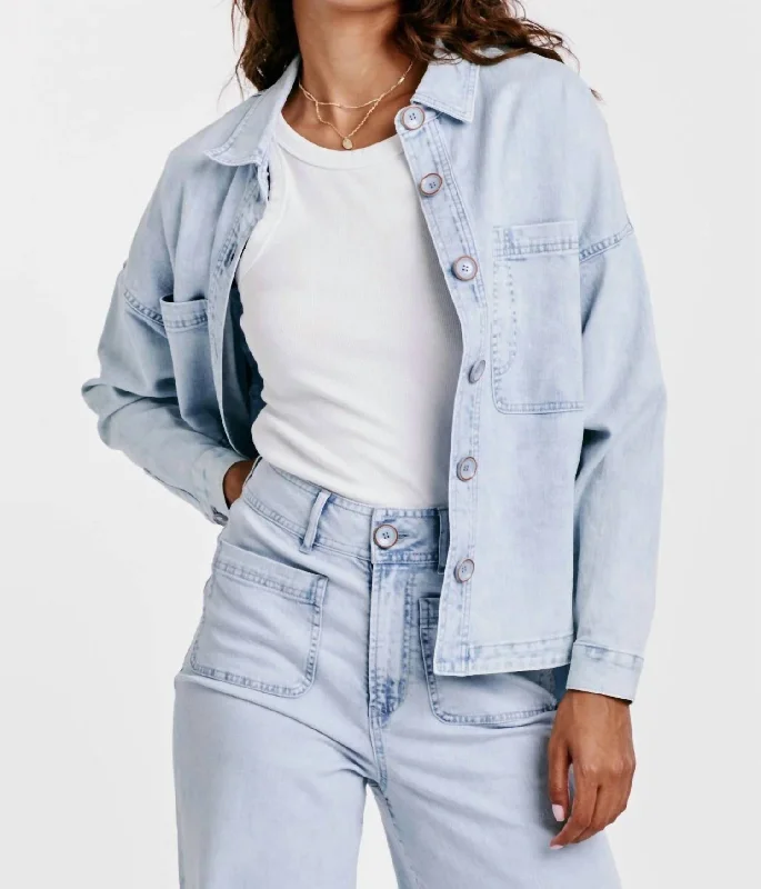 Durable Fashion Picks Gina Shirt In Light Denim Wash