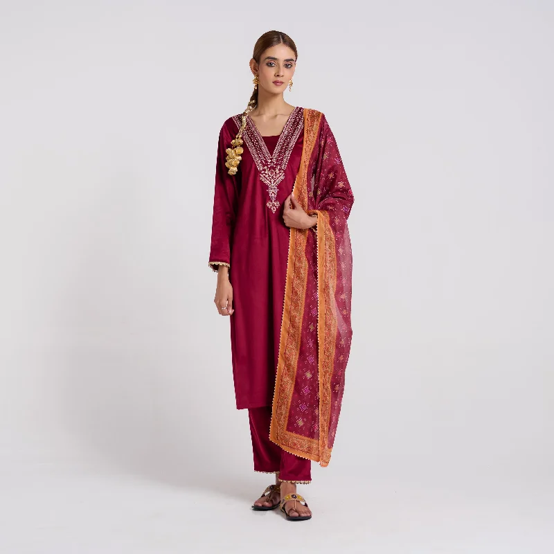 Affordable Women’s Clothing Online Maroon Embroidered Zareen Velvet Set with Dupatta