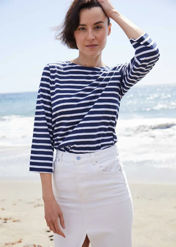 Elegant Styles GALATHEE II - Breton Striped Top with ¾ Sleeve | Soft Cotton | Women Fit (NAVY / WHITE)