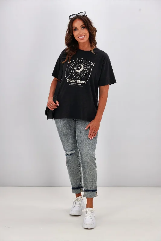 Runway Inspired Wear Silent Theory Luna Tee Washed Black