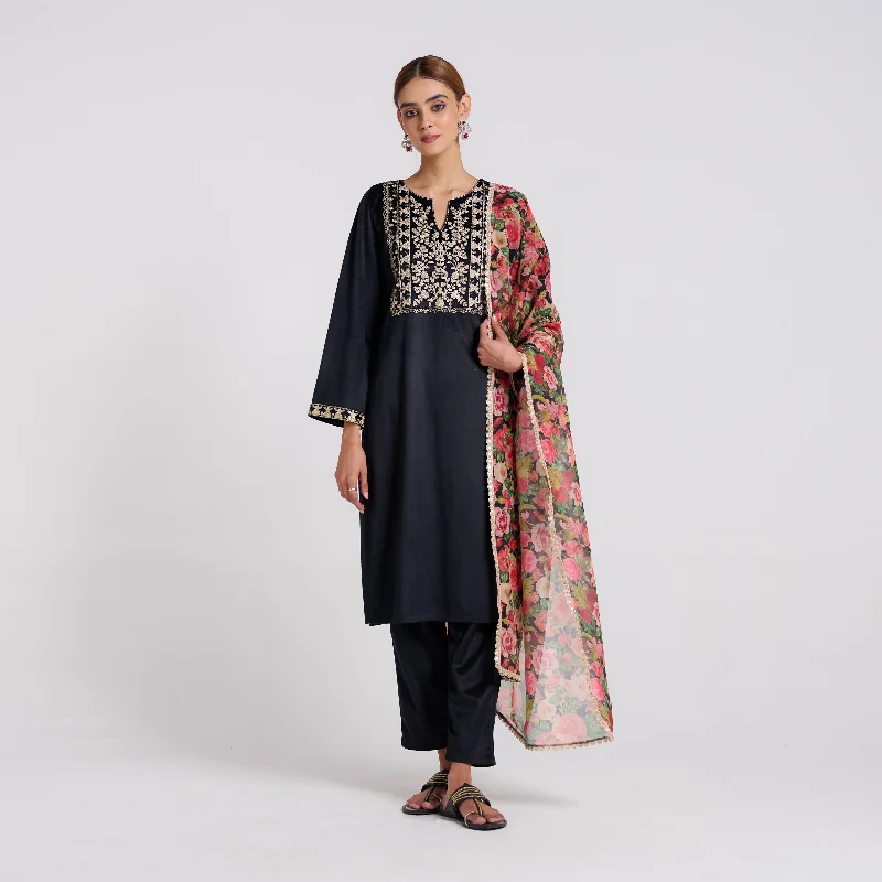 Women’s Evening Wear for Special Occasions Black Embroidered Phulwari Velvet Set with Dupatta