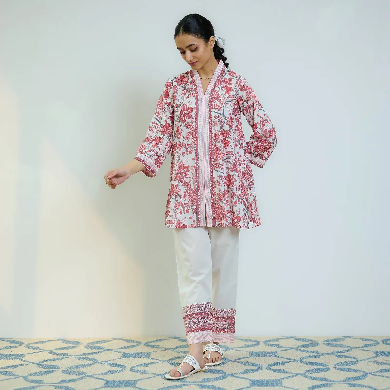 Women’s Outerwear for All Weather Conditions Peach Red Sanganeri Printed Cotton Co-ord Set