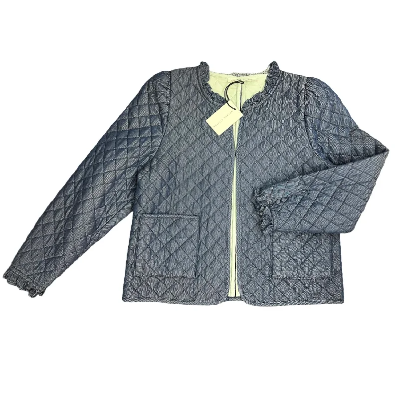 Versatile Wardrobe Essentials Women's Quilted Denim Jacket In Denim Chambray